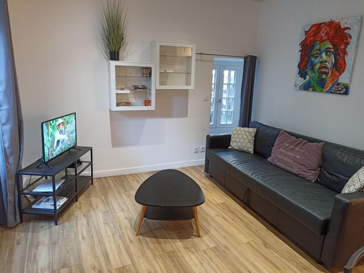 Charmant Appartement Plein Centre Auray Exterior photo